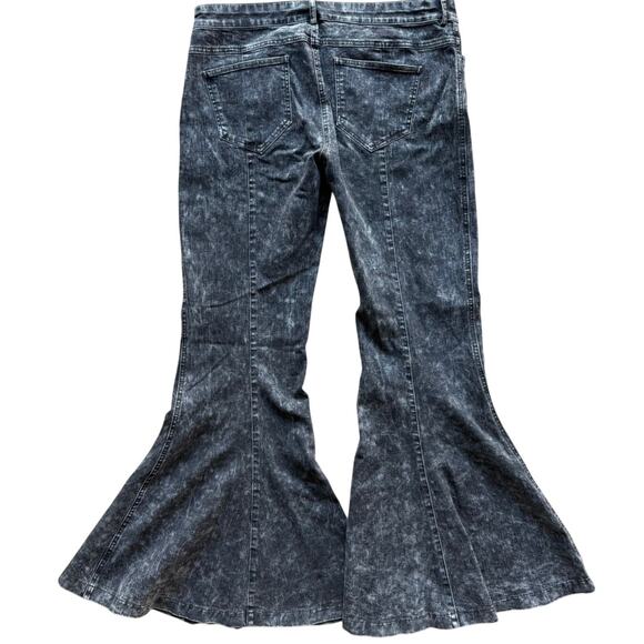 Norma Kamali NWT Black Denim Fishtail Jeans Sz 8/36 - Picture 2 of 4